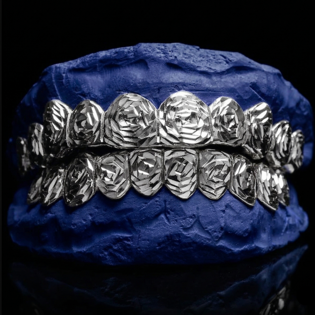 Gold Classic Slugg with Rose Cut
