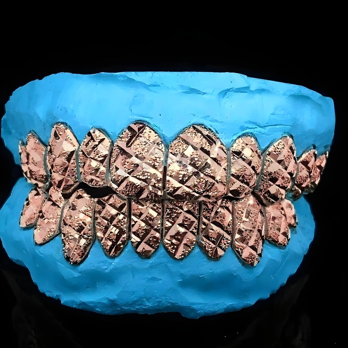 Silver Classic Slugg With Diamond Dust and Diamond Cut