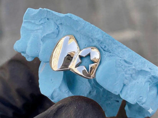 Gold Two Teeth Star Cut Out