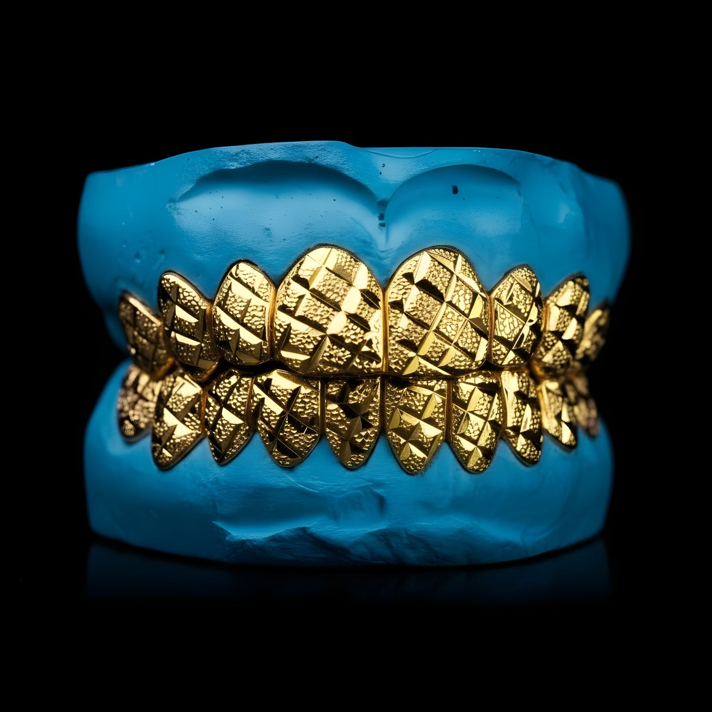 Gold Classic Slugg With Diamond Dust and Diamond Cut