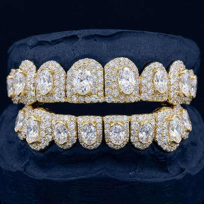 Eclipse - Gold Moissanite Halo Grillz