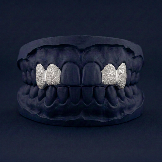 Silver Four Teeth Diamond Dust