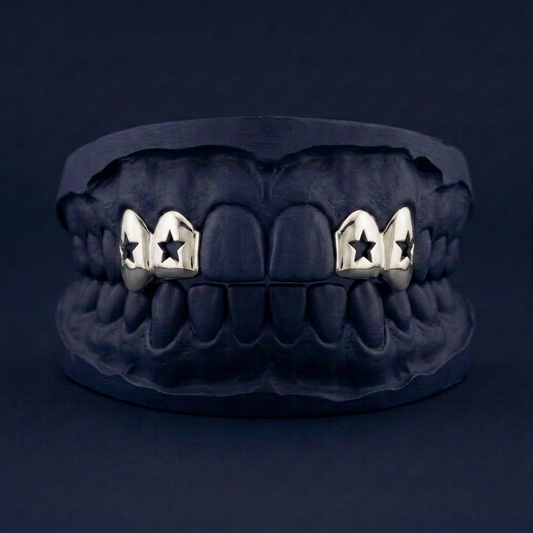 Silver Four Teeth Star Cut Out